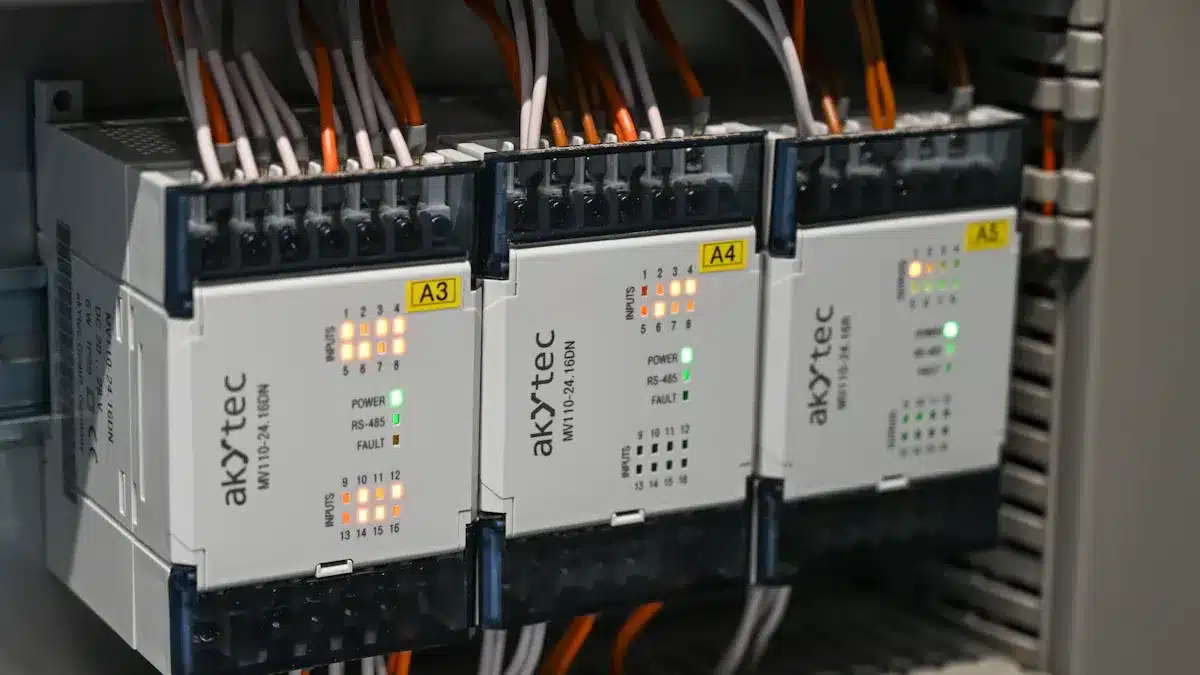 What is Metal-Clad Switchgear and How Does It Work