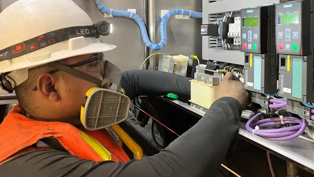How to Operate and Maintain High Voltage VCBs for Maximum Safety